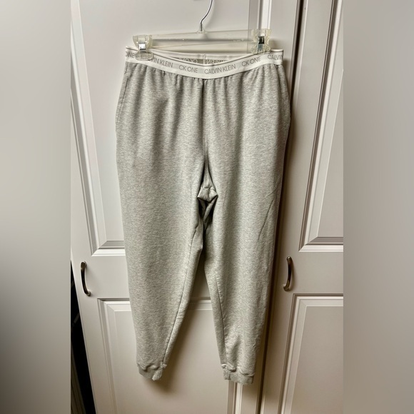 Calvin Klein Pants - Calvin Klein Gray Joggers, Medium, Women